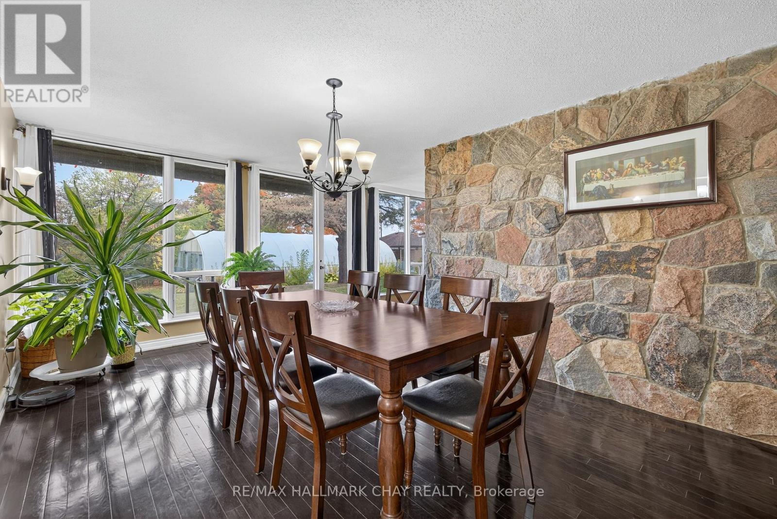 39 Highfield Crescent, Georgina, Ontario  L4P 0M2 - Photo 9 - N13641708