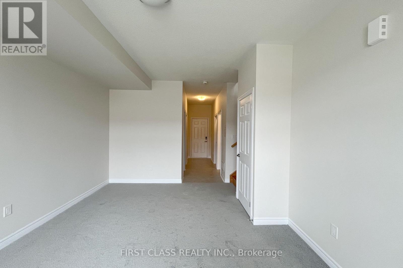33 Mumbai Drive, Markham, Ontario  L3S 3K5 - Photo 4 - N13641730