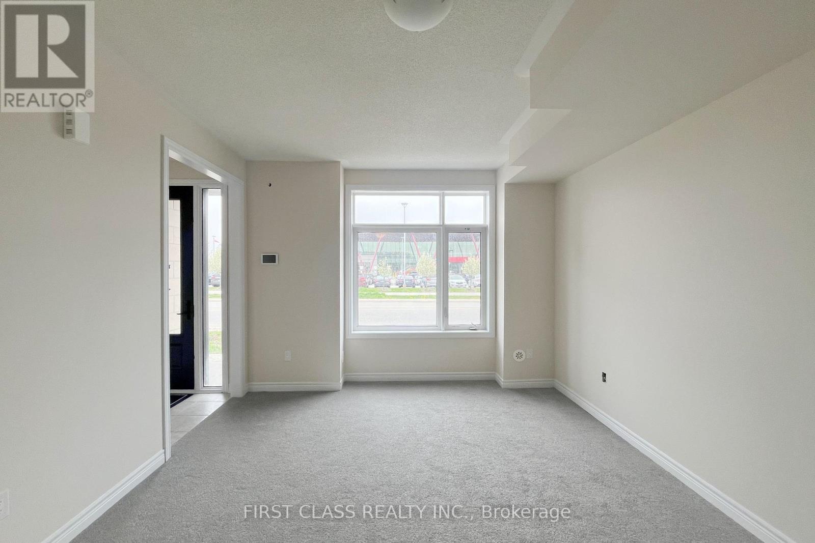 33 Mumbai Drive, Markham, Ontario  L3S 3K5 - Photo 5 - N13641730