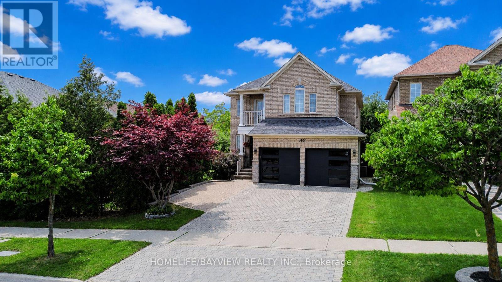 42 Shadow Falls Drive, Richmond Hill, Ontario  L4E 4J7 - Photo 1 - N13641758