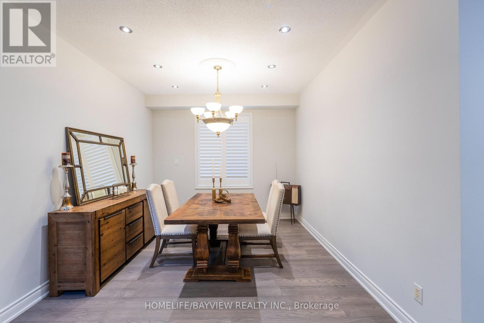 42 Shadow Falls Drive, Richmond Hill, Ontario  L4E 4J7 - Photo 9 - N13641758