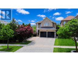 42 SHADOW FALLS DRIVE, Richmond Hill, Ontario