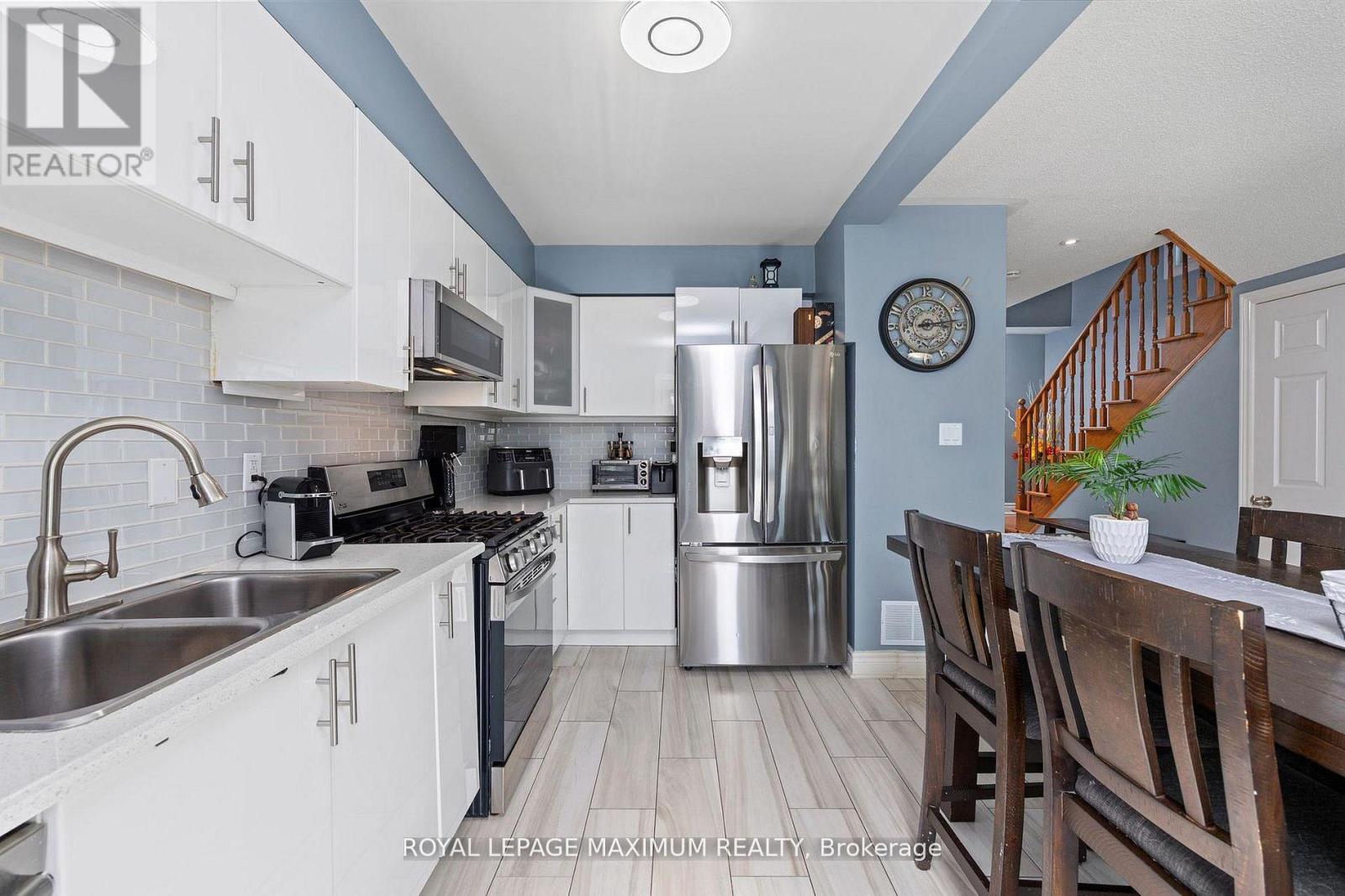 52 Pottery Place, Vaughan, Ontario L4L 9H6 - Photo 7 - N13641764