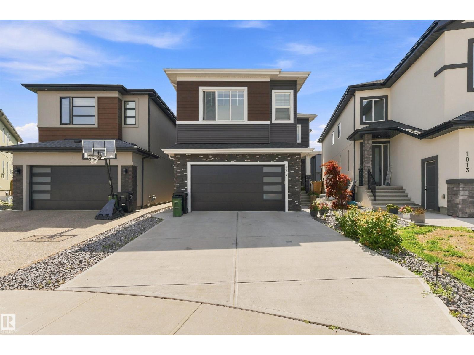 1809 18A AV NW, Edmonton, Alberta