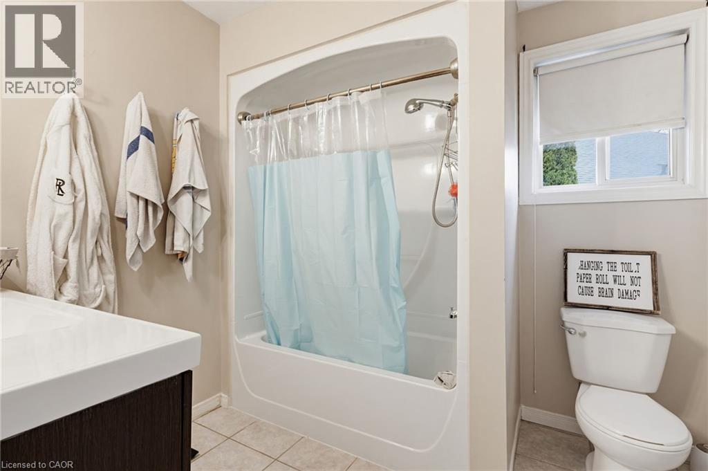 47 Hannah Crescent, Hamilton, Ontario  L9B 2V4 - Photo 24 - 40829540