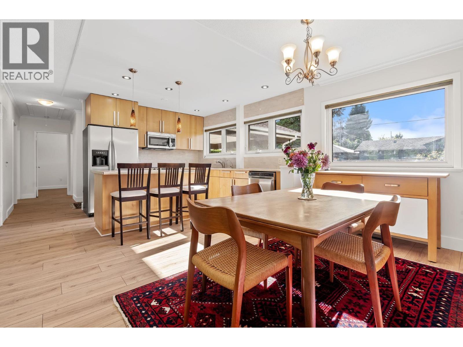 1216 Pinewood Crescent, North Vancouver, British Columbia  V7P 1E9 - Photo 9 - R3151861