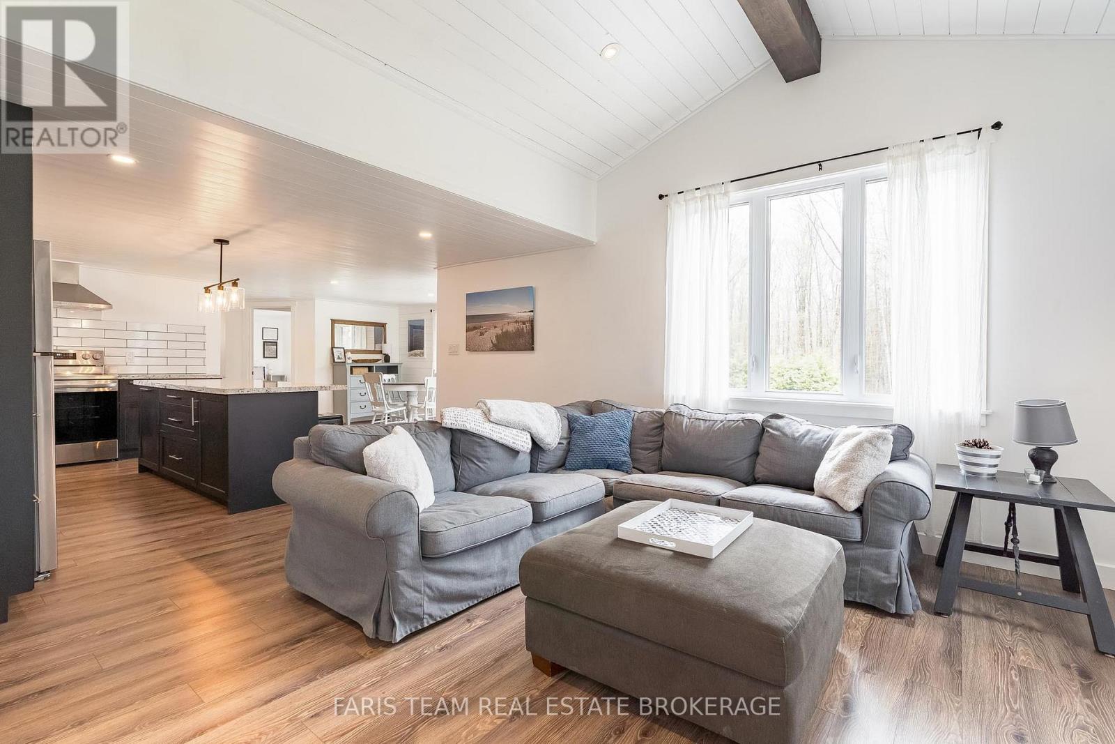 1720 Tay Point Road, Penetanguishene, Ontario  L9M 1X7 - Photo 15 - S13641704