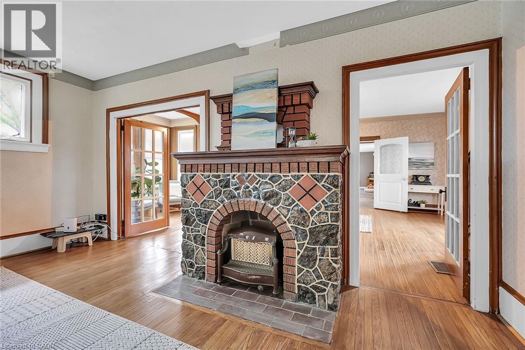 7 Greenock Street E, Port Dover, Ontario  N0A 1N0 - Photo 8 - 40844137