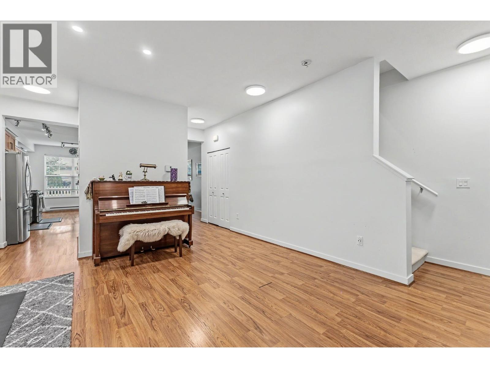 1427 Collins Road, Coquitlam, British Columbia  V3E 0A9 - Photo 8 - R3152494
