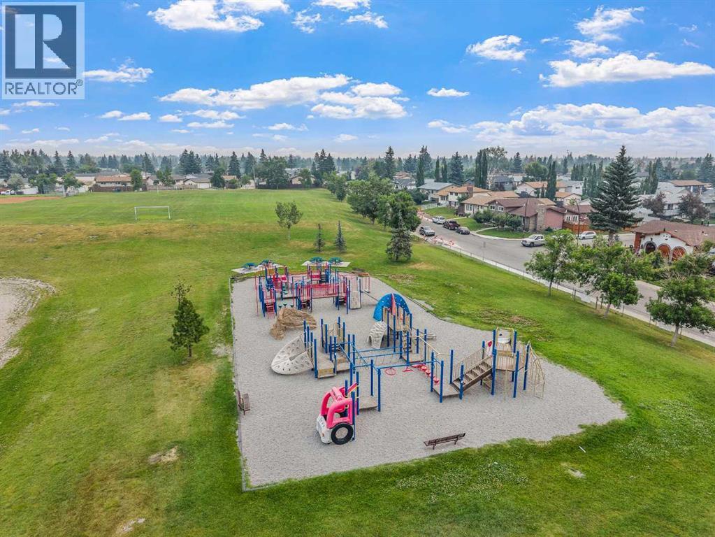 227 Manora Crescent NE, Calgary, Alberta  T2A 4S4 - Photo 39 - A2331558