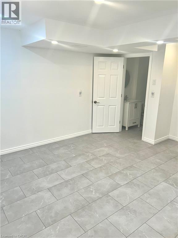 2088 Broadleaf Crescent, Burlington, Ontario  L7L 6S3 - Photo 22 - 40852832