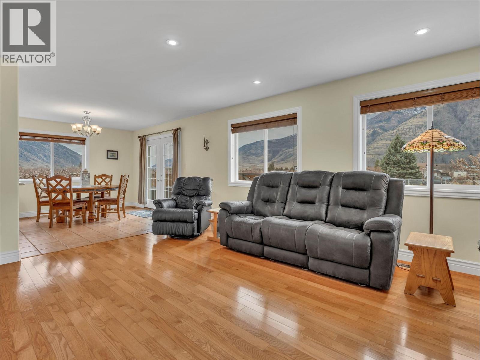 2120 Ritchie Drive, Cawston, British Columbia V0X 1C2 - Photo 12 - 10379637