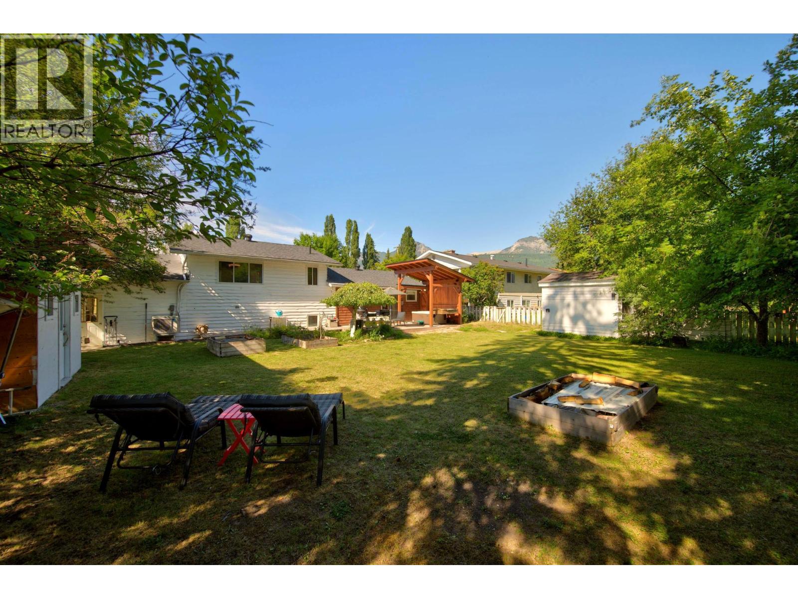 506 5th Street, Golden, British Columbia V0A 1H0 - Photo 61 - 10394196