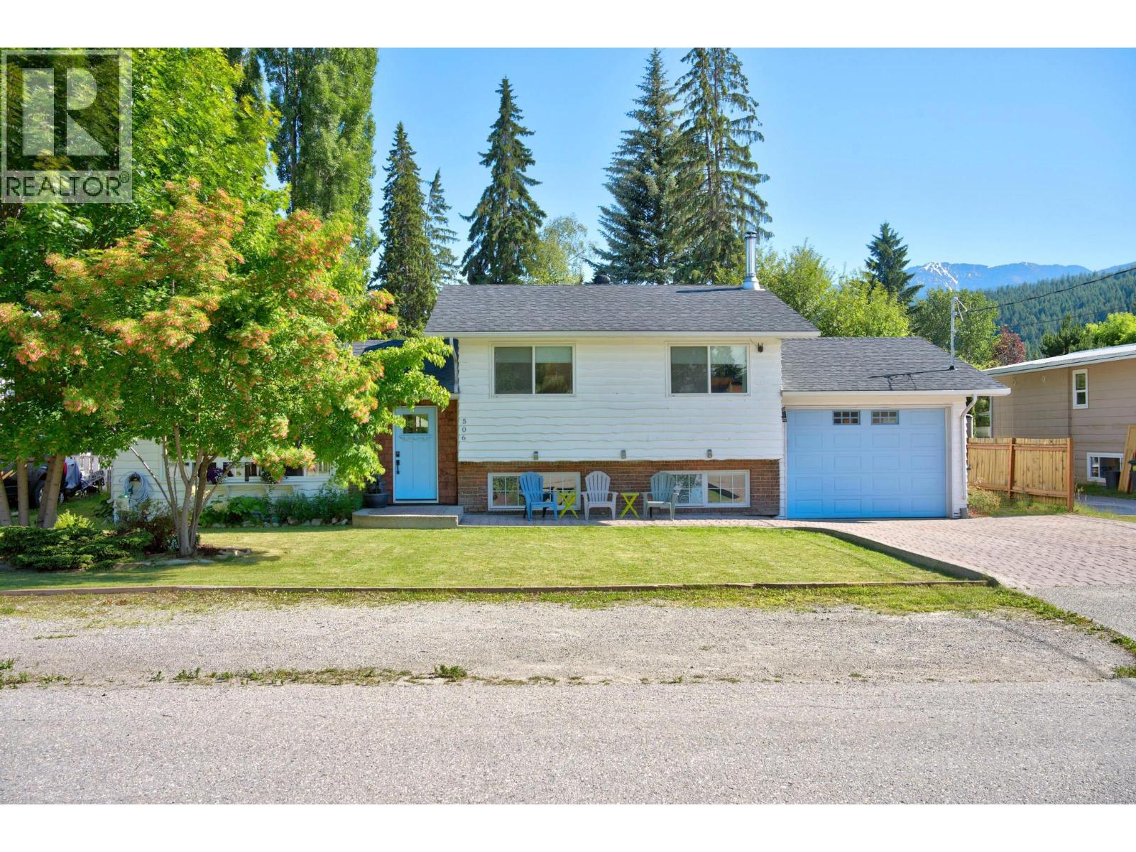 506 5th Street, Golden, British Columbia V0A 1H0 - Photo 80 - 10394196