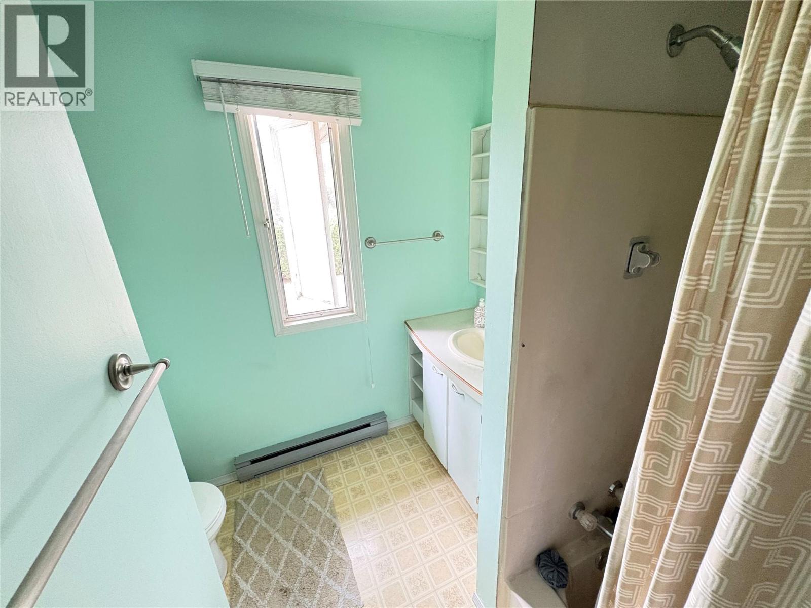 1421 Davy Road, Clearwater, British Columbia  V0E 1N0 - Photo 11 - 10394734