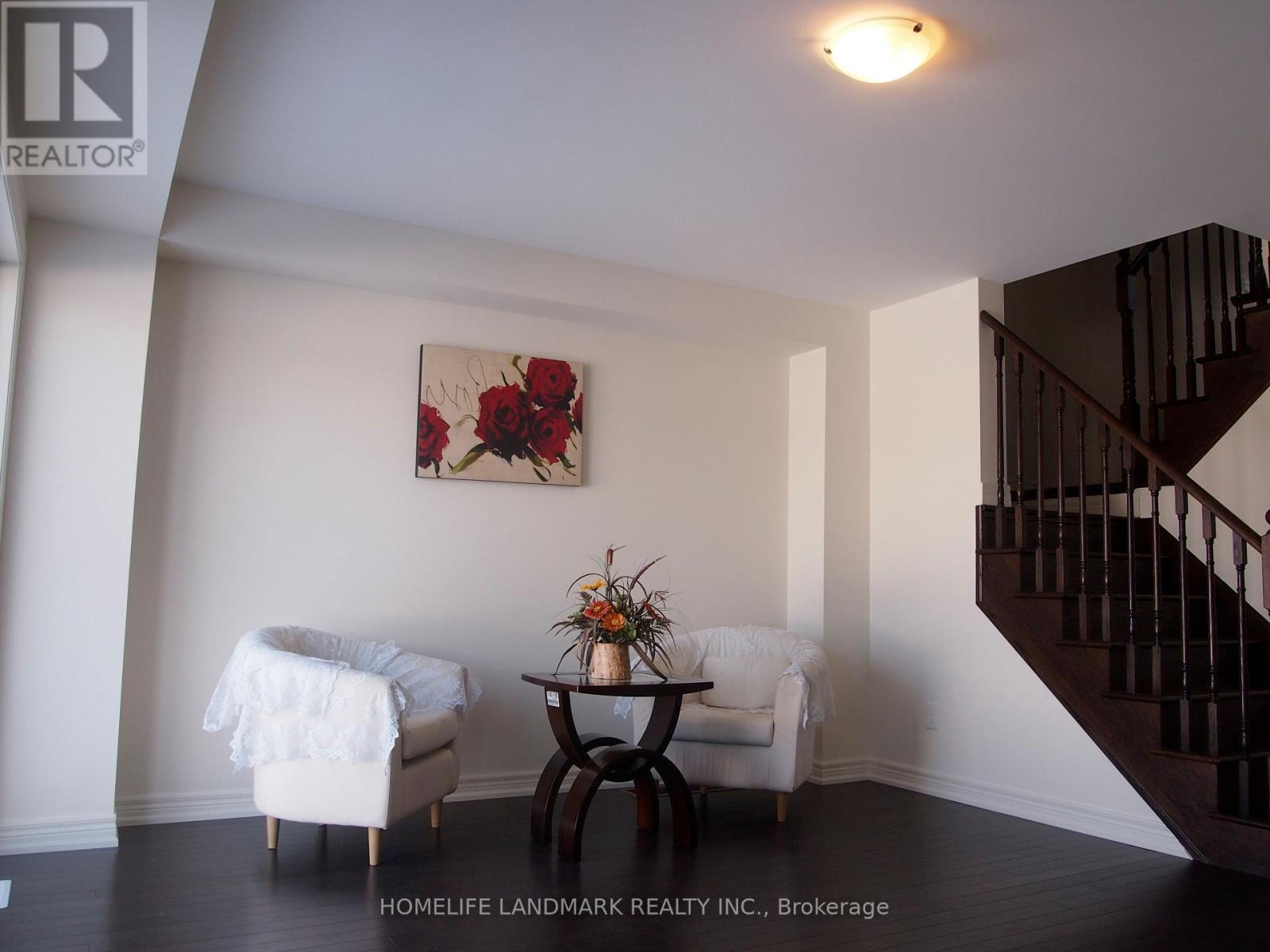 3944 Tufgar Crescent, Burlington, Ontario L7M 1P8 - Photo 2 - W13641700