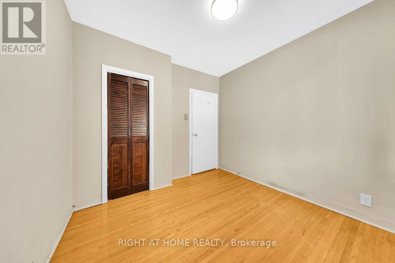 110 Jay Street, Toronto, Ontario  M6L 2M2 - Photo 38 - W13641702