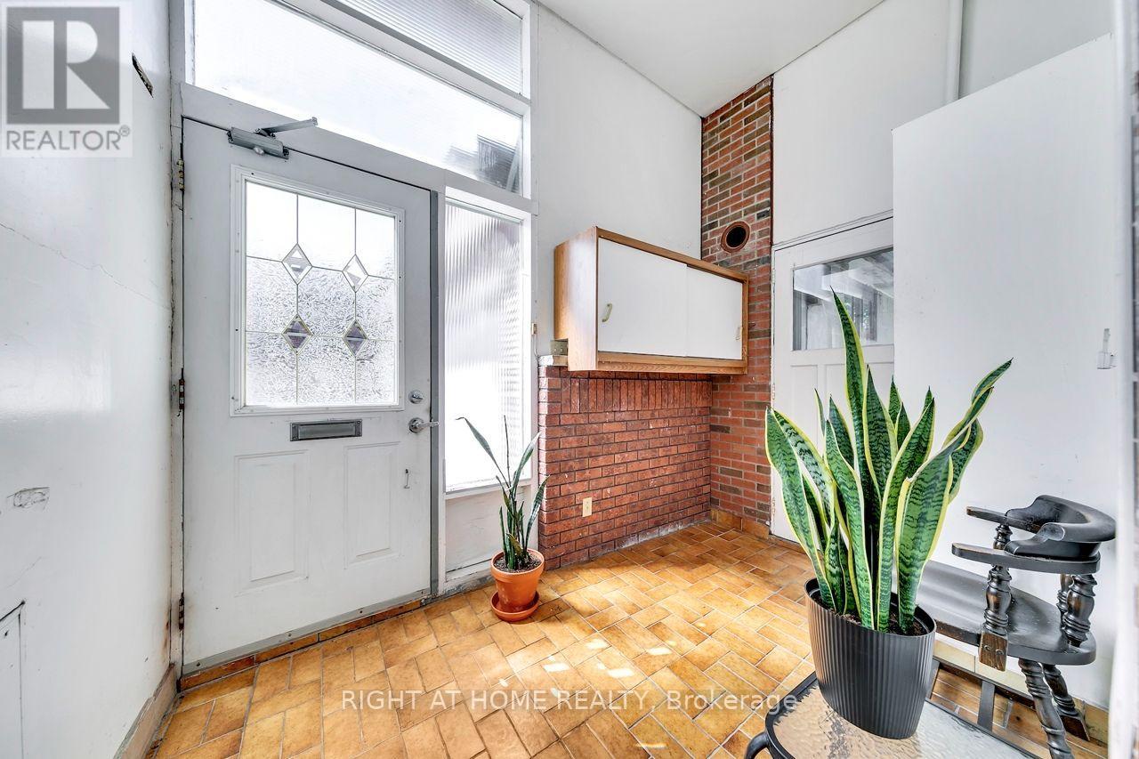 110 Jay Street, Toronto, Ontario  M6L 2M2 - Photo 43 - W13641702