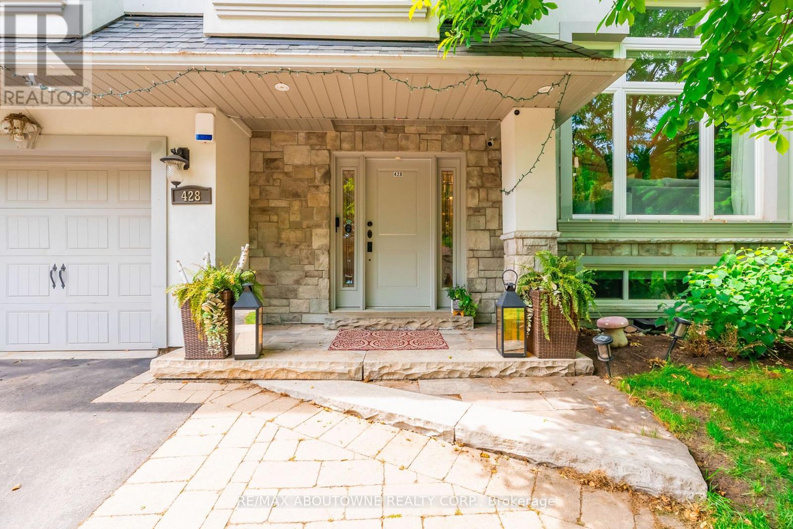 428 Brookmill Road, Oakville, Ontario  L6J 5K5 - Photo 5 - W13641782