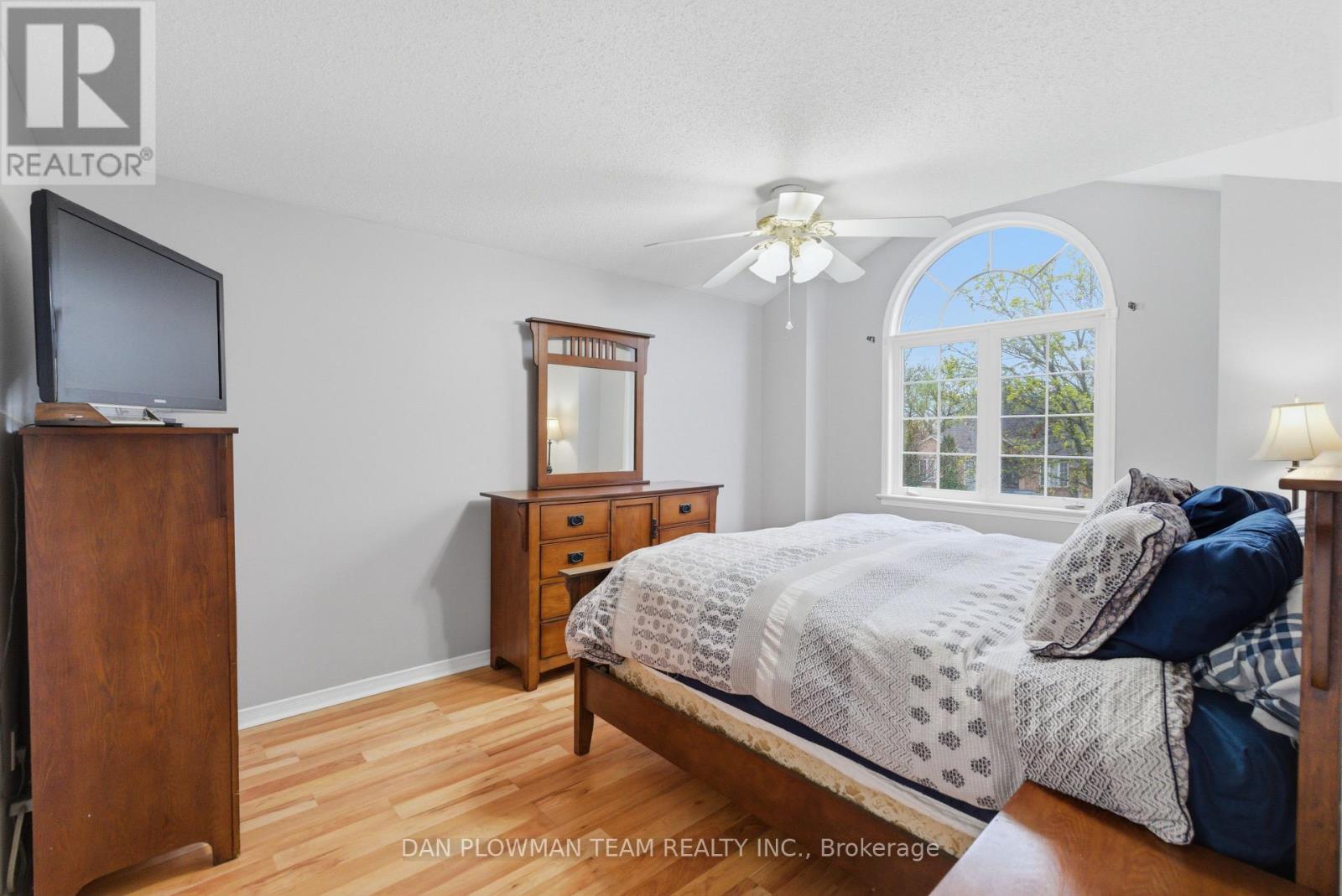 28 Bayshore Drive, Loyalist, Ontario  K0H 1G0 - Photo 18 - X13641544