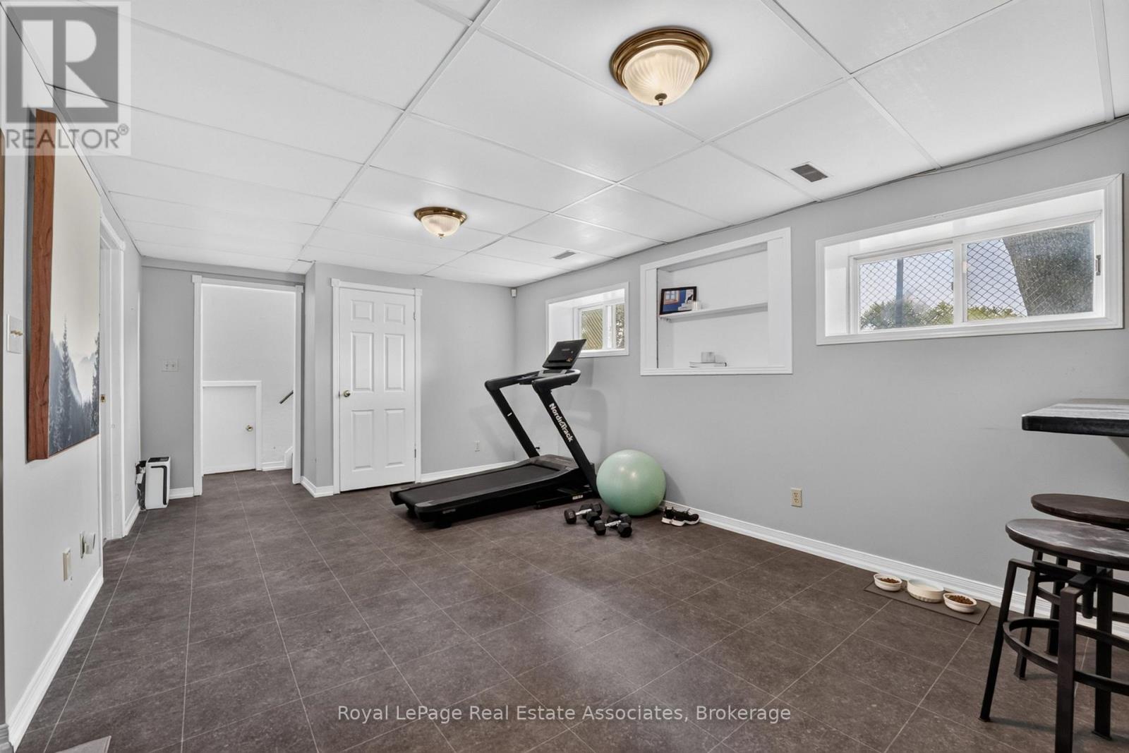 304 Eliza Street, Wellington North, Ontario N0G 1A0 - Photo 37 - X13641564