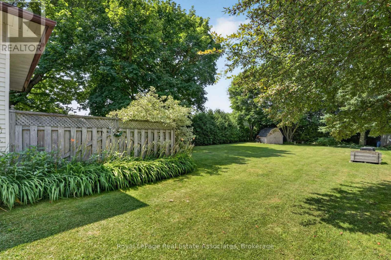 304 Eliza Street, Wellington North, Ontario N0G 1A0 - Photo 41 - X13641564