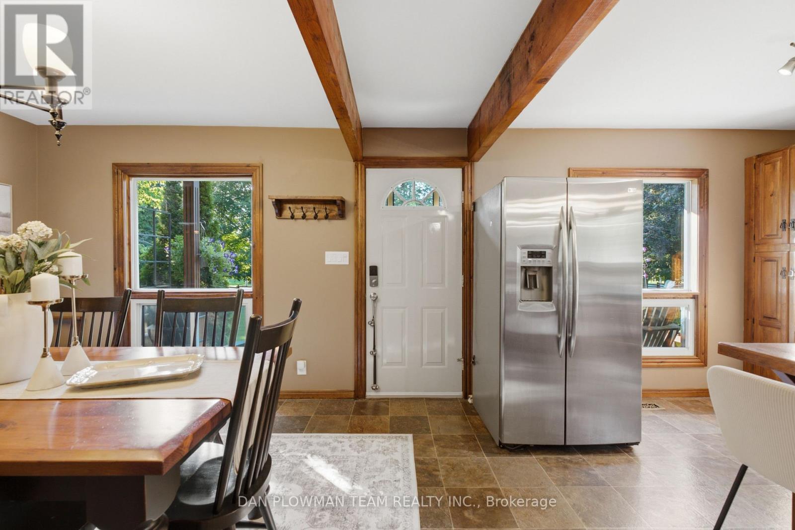 9 Valley Road, Cavan Monaghan (Cavan-Monaghan), Ontario  L0A 1G0 - Photo 6 - X13641568