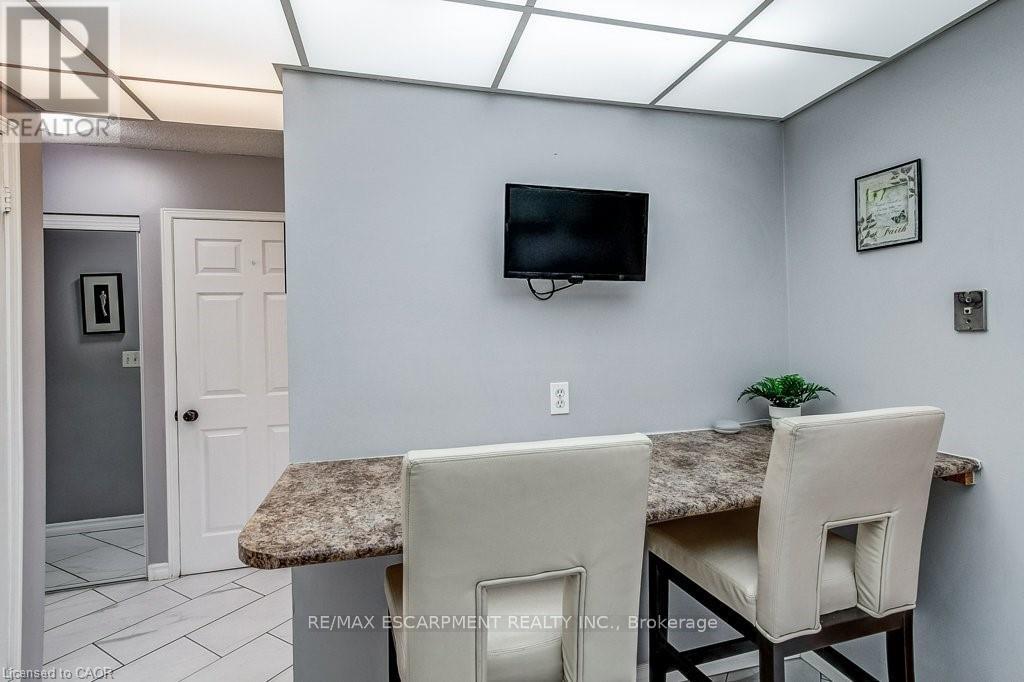 22 - 391 Stone Church Road E, Hamilton, Ontario  L9B 2H2 - Photo 22 - X13641714