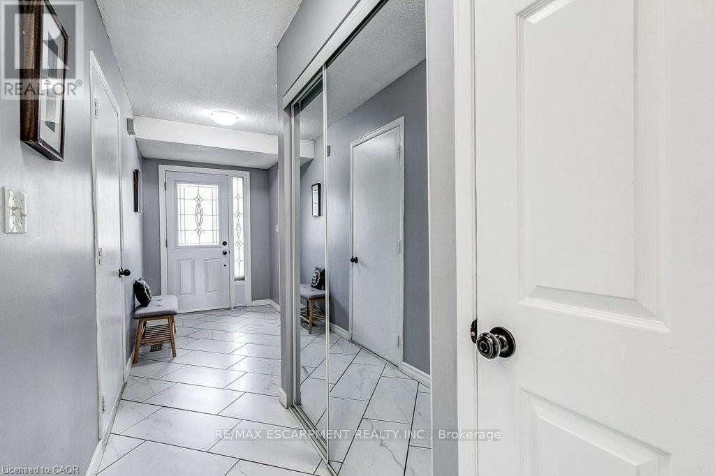 22 - 391 Stone Church Road E, Hamilton, Ontario  L9B 2H2 - Photo 8 - X13641714