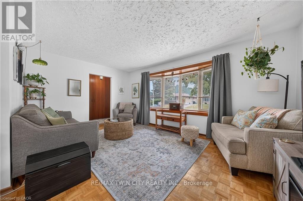 111 Kimberly Crescent, Cambridge, Ontario  N2E 1C8 - Photo 15 - X13641738