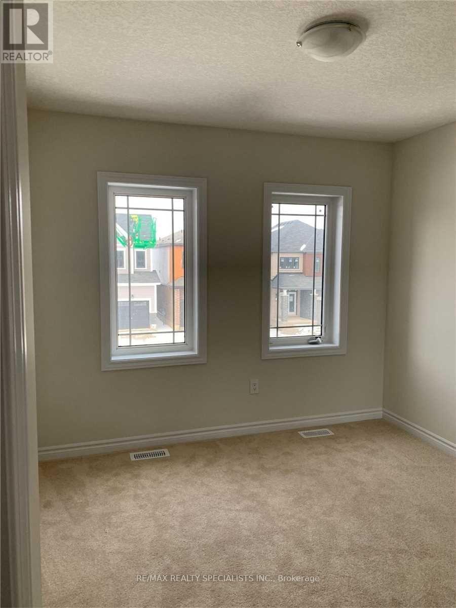29 Gunn Avenue, Brantford, Ontario  N3T 0V3 - Photo 14 - X13641756