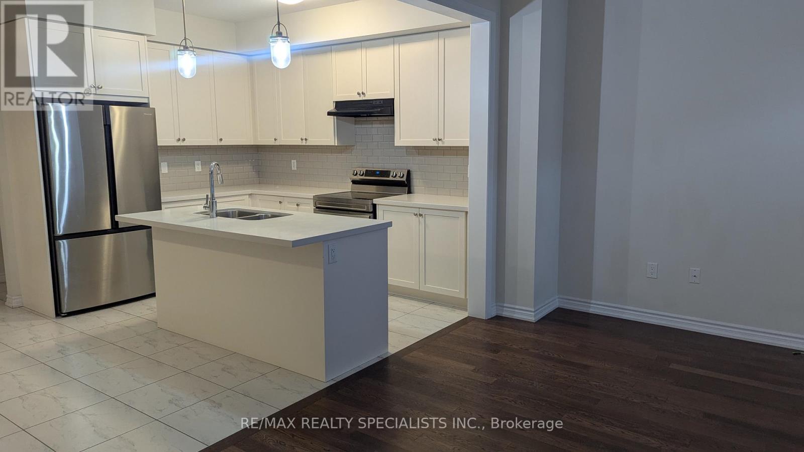 29 Gunn Avenue, Brantford, Ontario  N3T 0V3 - Photo 5 - X13641756