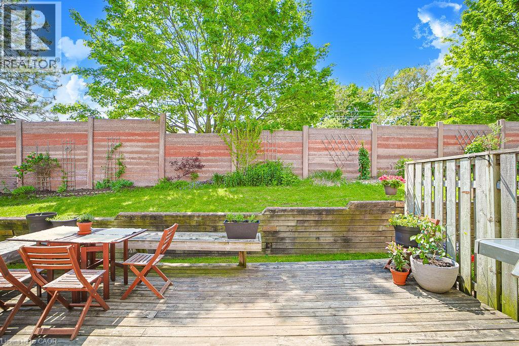 523 Beechwood Drive Unit# 15, Waterloo, Ontario  N2T 2G7 - Photo 24 - 40853661