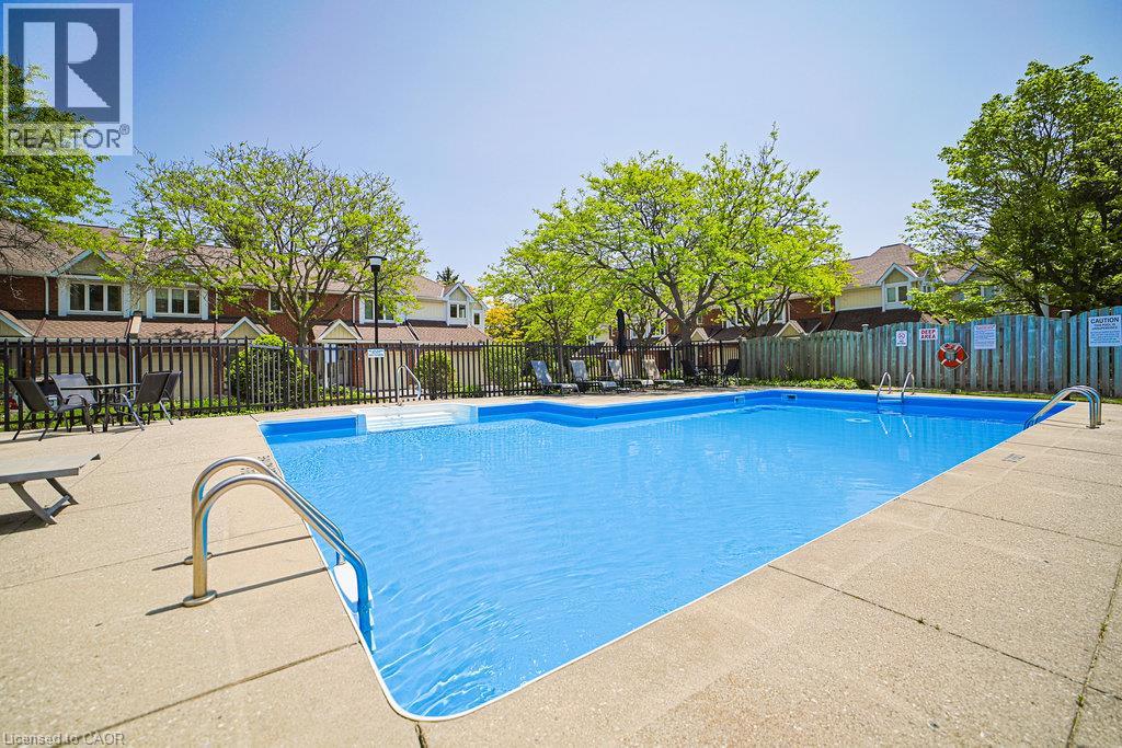 523 Beechwood Drive Unit# 15, Waterloo, Ontario  N2T 2G7 - Photo 27 - 40853661