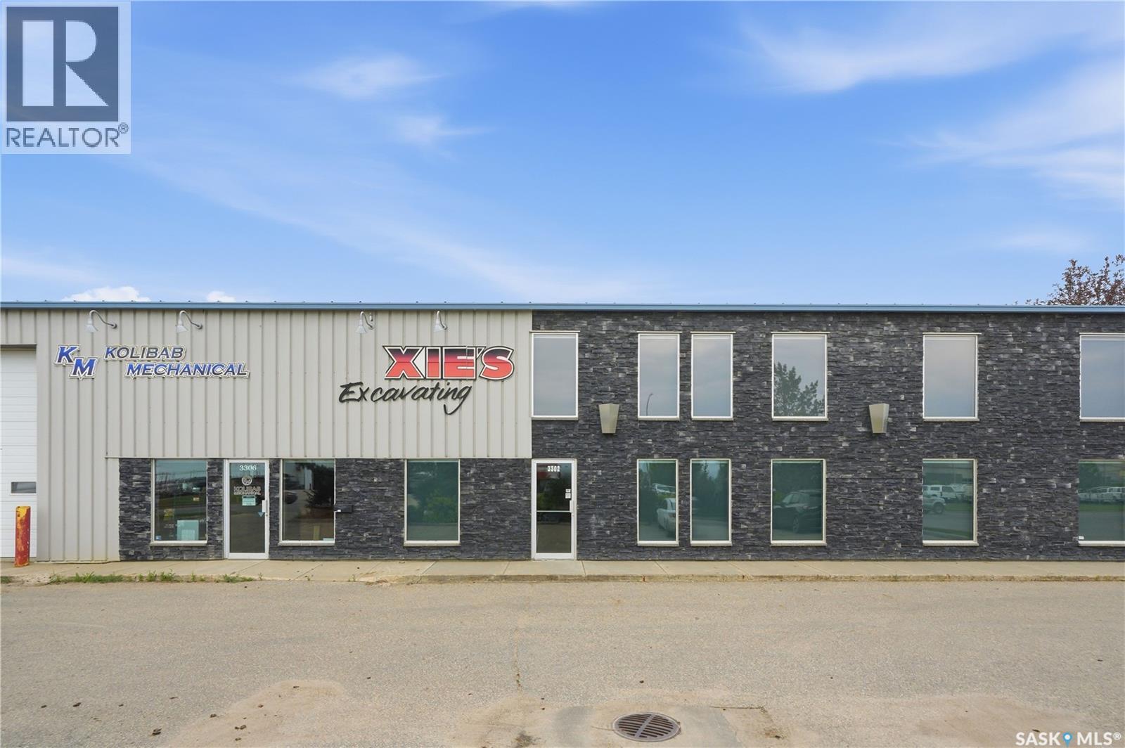 3302 Faithfull Avenue, Saskatoon, Saskatchewan  S7K 8H1 - Photo 3 - SK044554