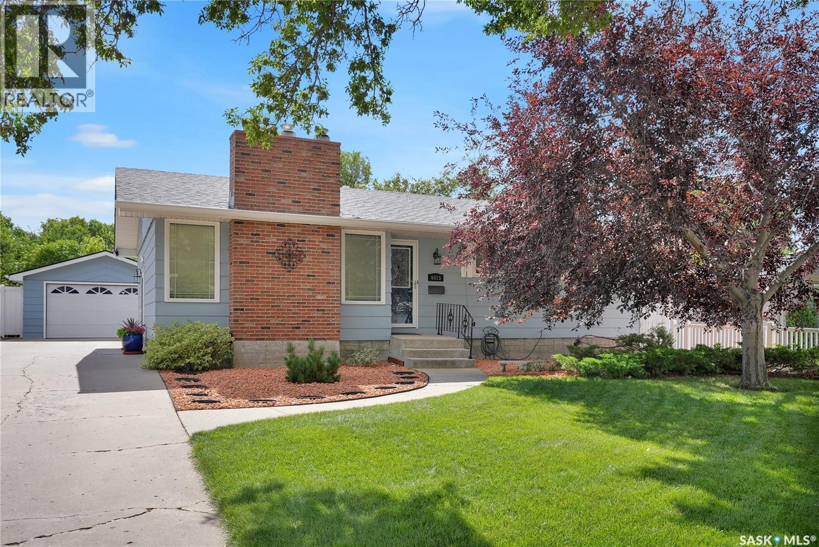 6015 7th Avenue N, Regina, Saskatchewan  S4T 6X2 - Photo 1 - SK044393