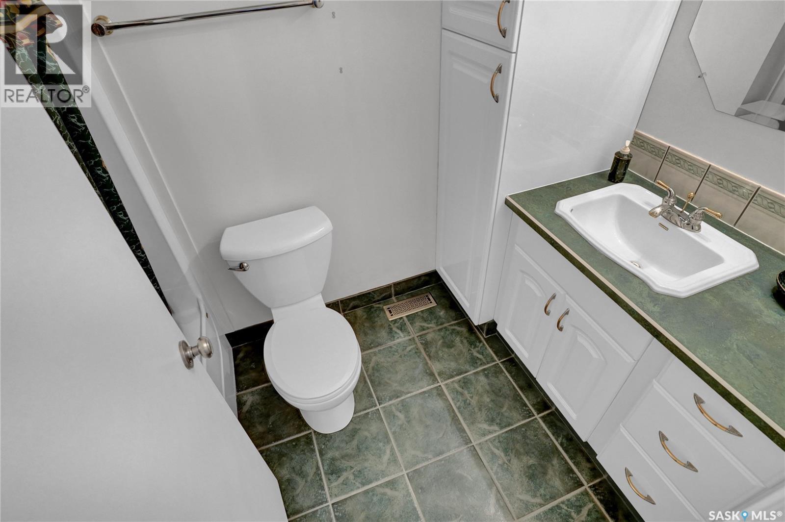 6015 7th Avenue N, Regina, Saskatchewan  S4T 6X2 - Photo 19 - SK044393