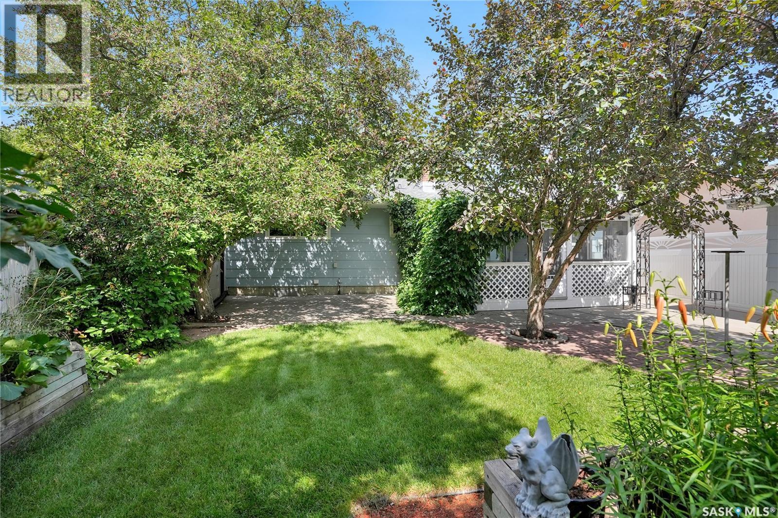 6015 7th Avenue N, Regina, Saskatchewan  S4T 6X2 - Photo 32 - SK044393