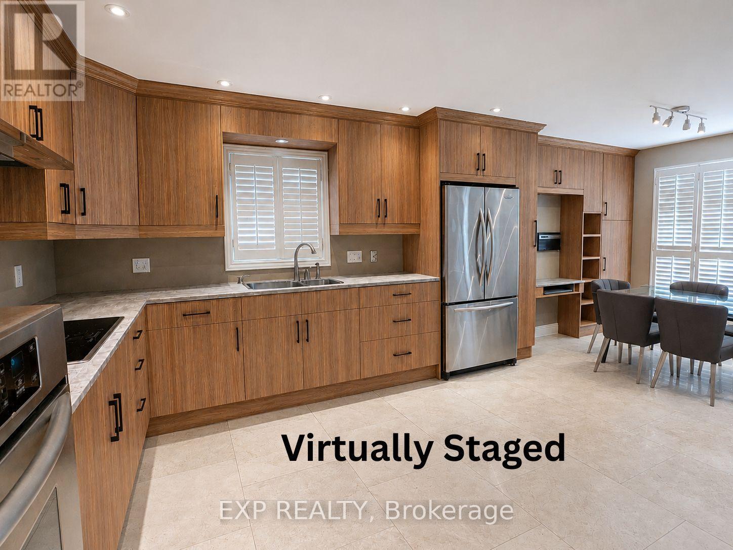 17 Heath Street, Richmond Hill, Ontario  L4B 2B6 - Photo 10 - N13641262