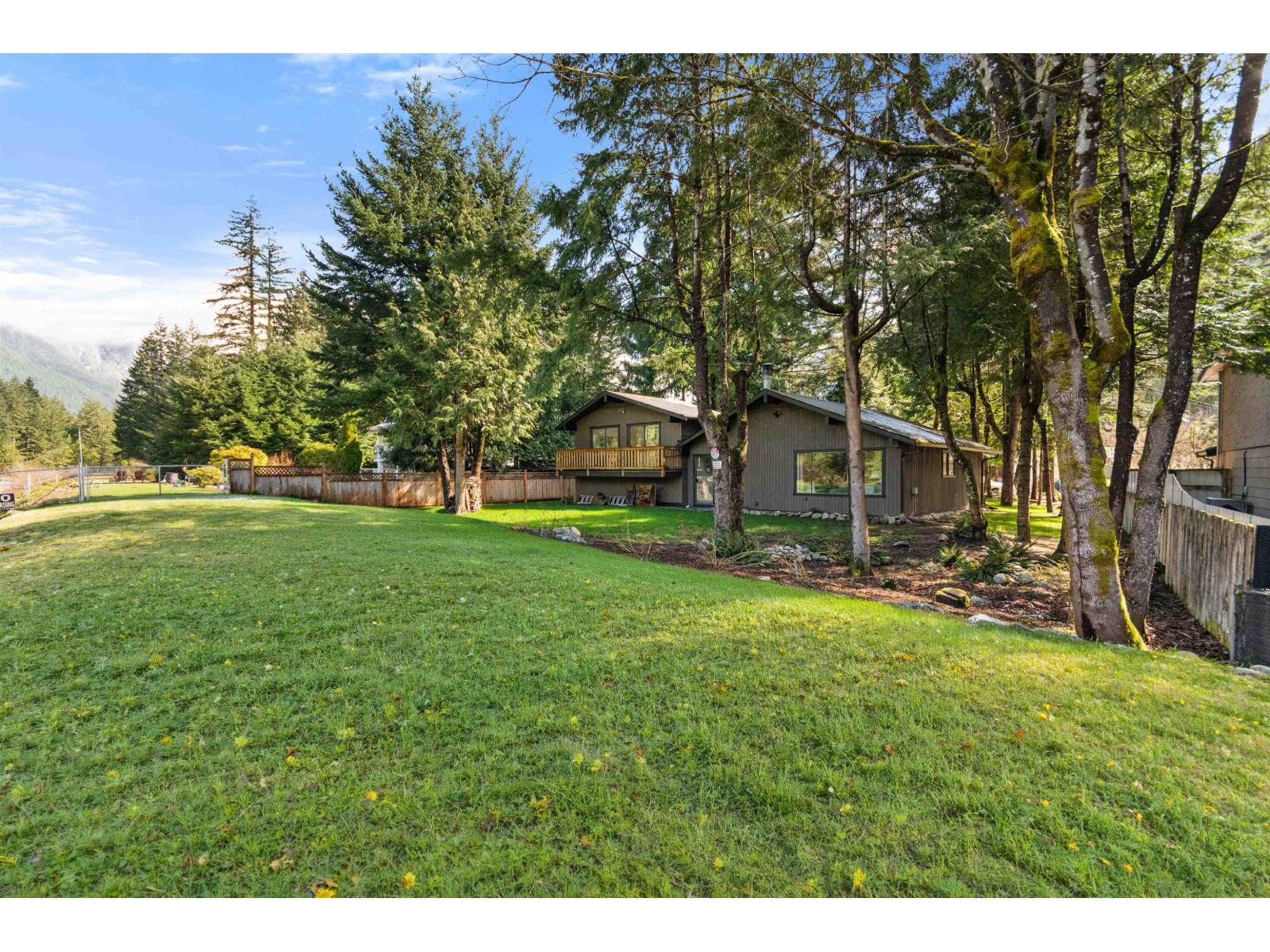 30 Robertson Crescent, Hope, Hope, British Columbia  V0X 1L4 - Photo 39 - R3106567