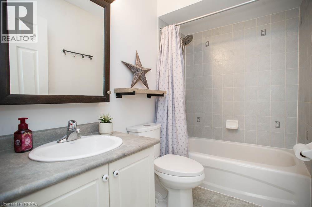 48 Lovell Crescent, Brantford, Ontario  N3T 6P3 - Photo 21 - 40852927