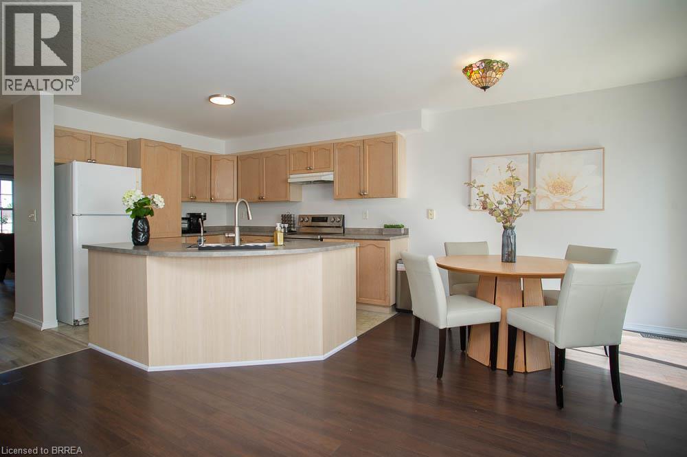 48 Lovell Crescent, Brantford, Ontario  N3T 6P3 - Photo 11 - 40852927