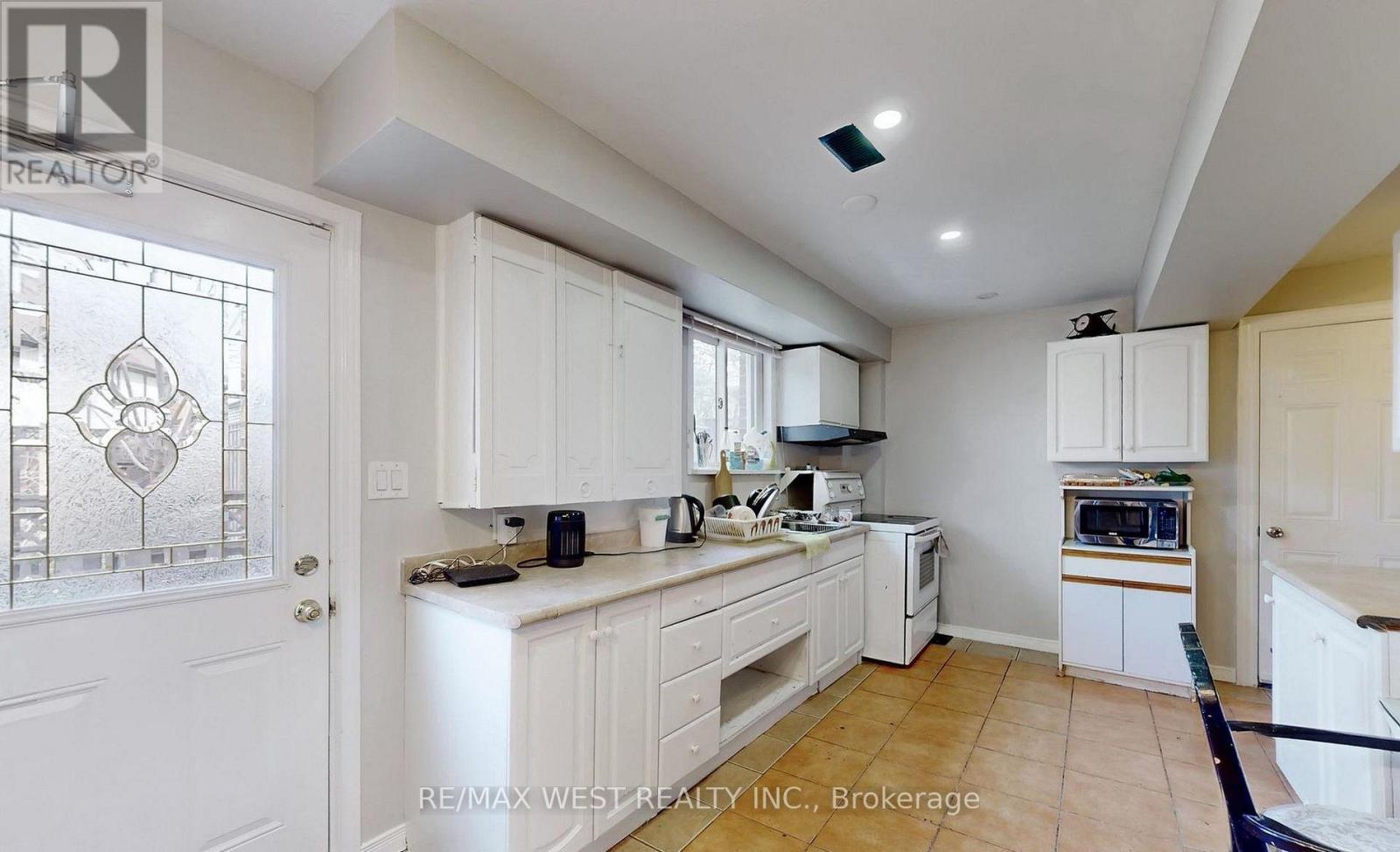 113 Kingswood Drive N, Brampton, Ontario  L6V 2X5 - Photo 34 - W13478214