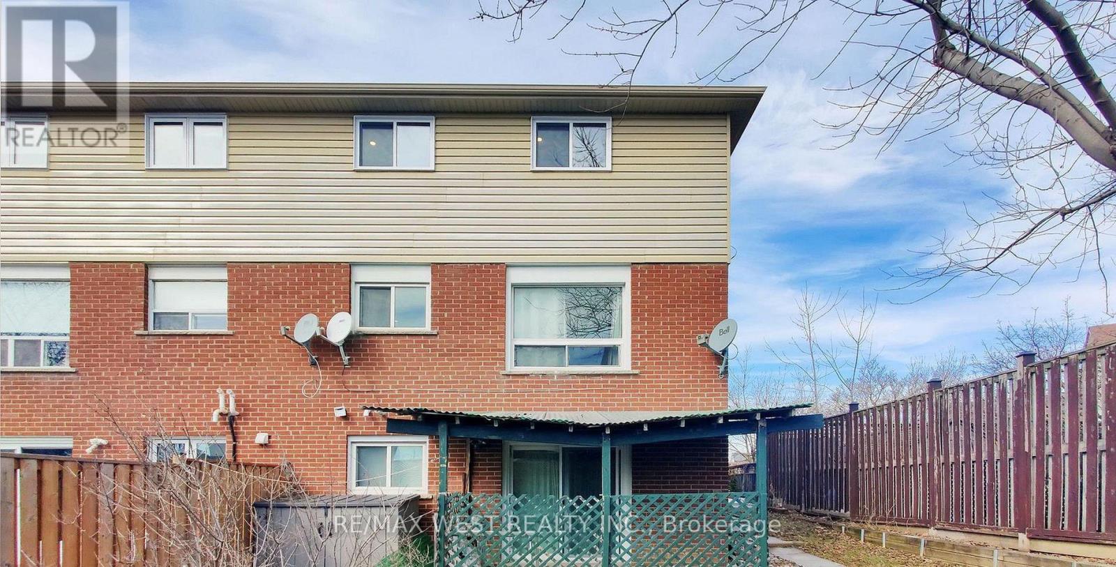 113 Kingswood Drive N, Brampton, Ontario  L6V 2X5 - Photo 47 - W13478214