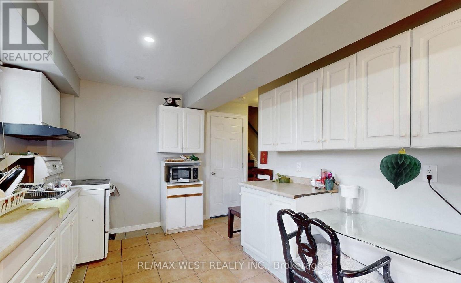 113 Kingswood Drive N, Brampton, Ontario  L6V 2X5 - Photo 35 - W13478214