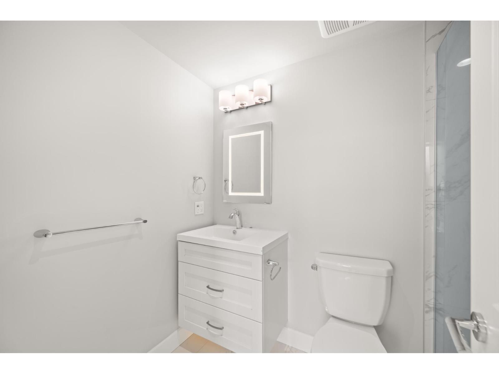 1201 2180 Gladwin Road, Abbotsford, British Columbia  V2S 0H4 - Photo 21 - R3152285