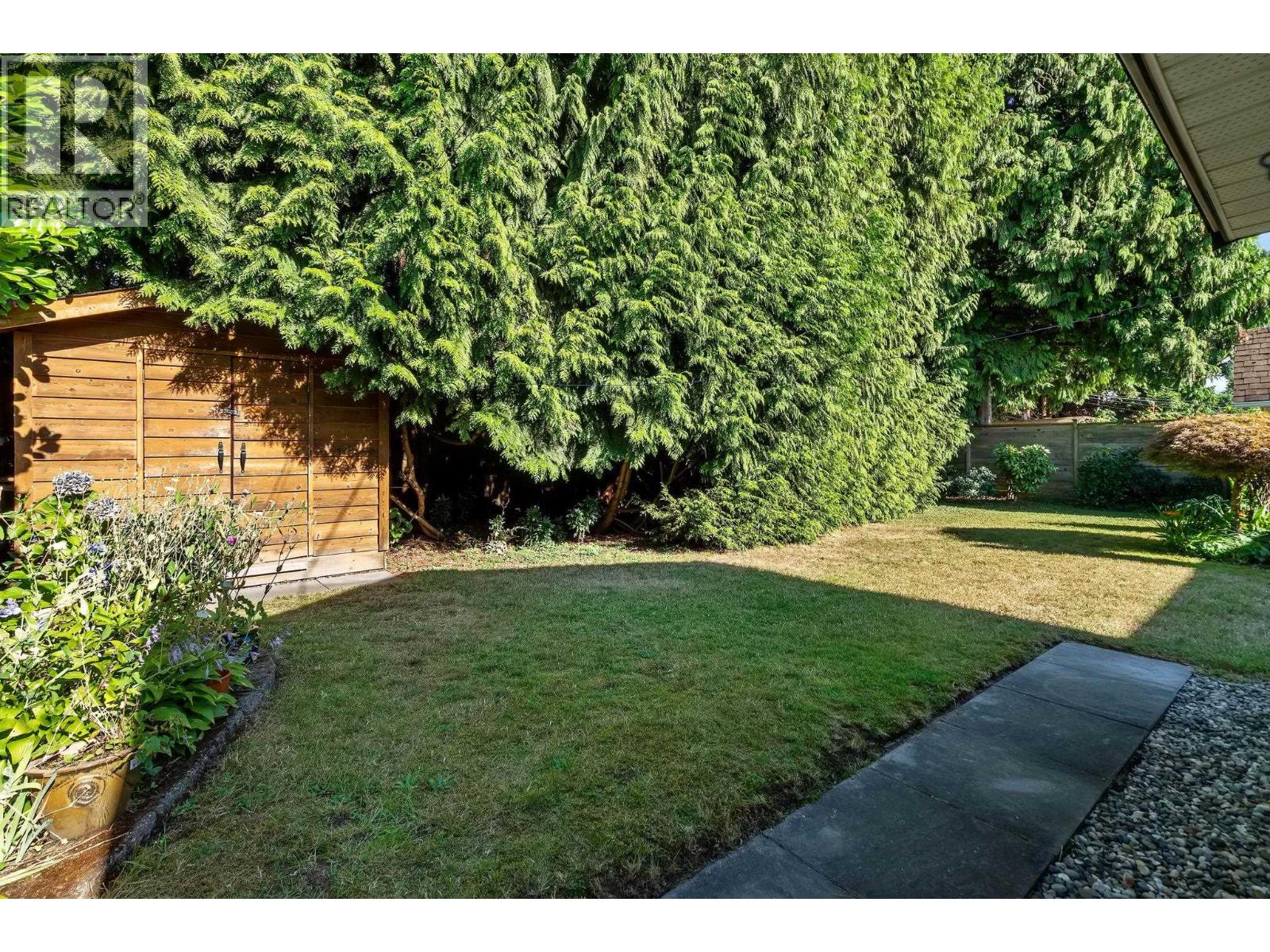 1216 Pinewood Crescent, North Vancouver, British Columbia V7P 1E9 - Photo 31 - R3151861