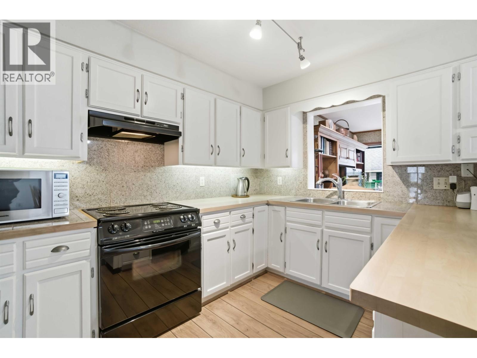 3580 Broadway Street, Richmond, British Columbia V7E 2X8 - Photo 8 - R3152926