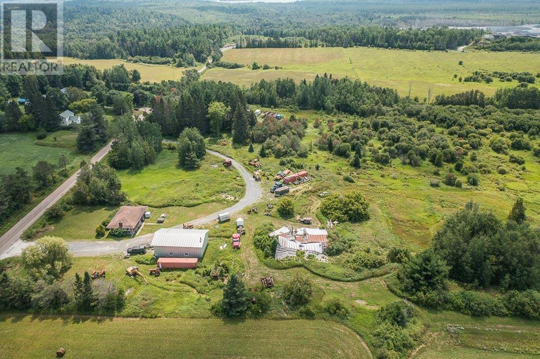 135 Jeffrey Side Rd, Plummer Additional Township, Bruce Mines, Ontario P0R 1C0 - Photo 28 - SM261022