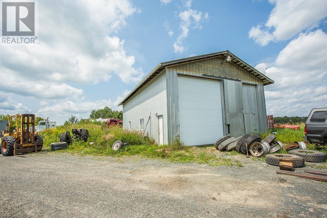 135 Jeffrey Side Rd, Plummer Additional Township, Bruce Mines, Ontario P0R 1C0 - Photo 40 - SM261022